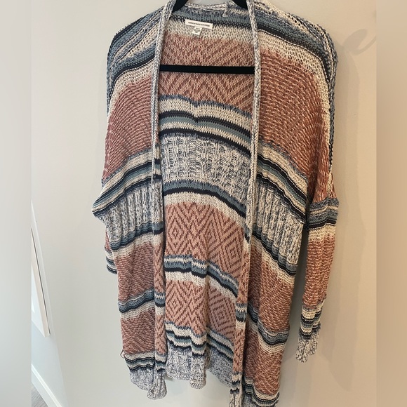 American Eagle Cardigan - Picture 2 of 7